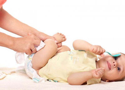 راه چاره های عملی برای صرفه جویی در پوشک بچه