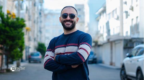 بررسی پلیور مردانه دیجی استایل اسنشیال؛ شیک و خوش استایل آنالیز پلیور مردانه دیجی استایل اسنشیال؛ شیک و خوش استایل